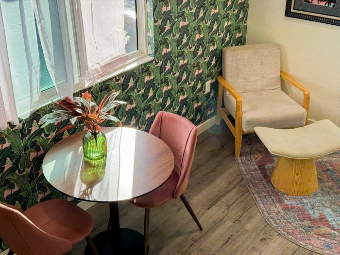 forty first place boutique hostel