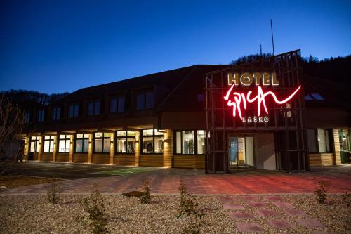 hotel spica lasko