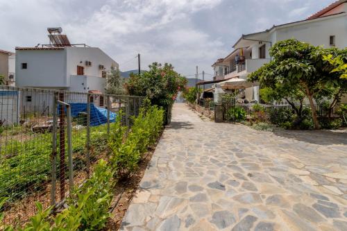 pteleo apartments