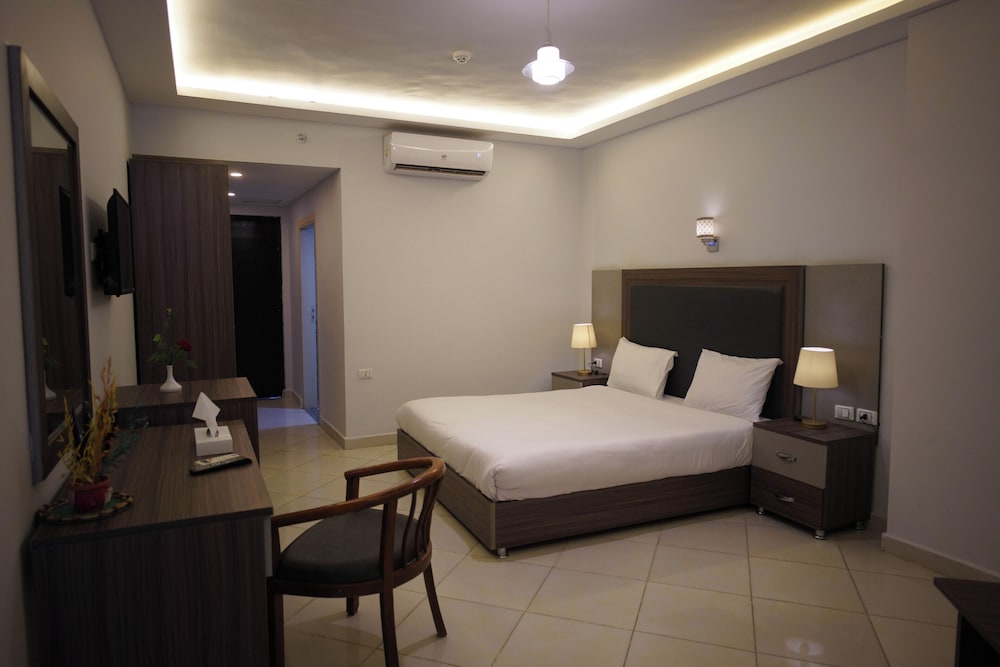 elite sea sky hotel