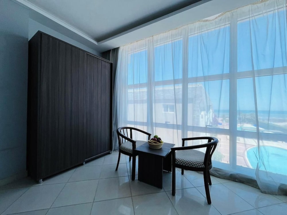 elite sea sky hotel