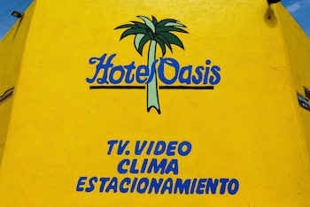 Oyo Hotel Oasis,,3 star
