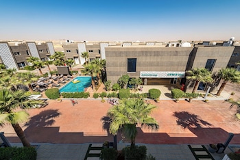 renium al qairawan resort riyadh