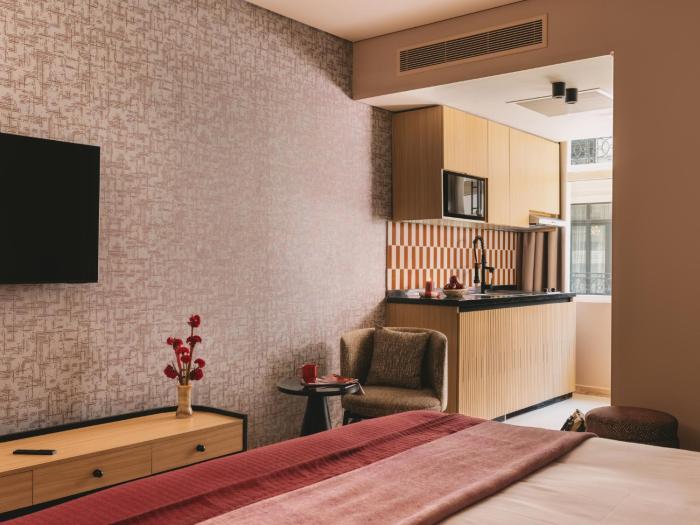 saint j hotel by brassbell