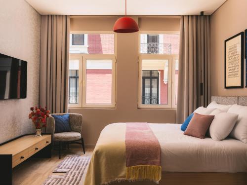 saint j hotel by brassbell