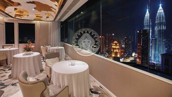 home style at platinum suites 1 klcc