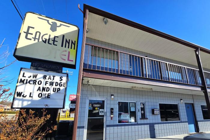 eagle inn by hotel o richmond midlothian turnpike