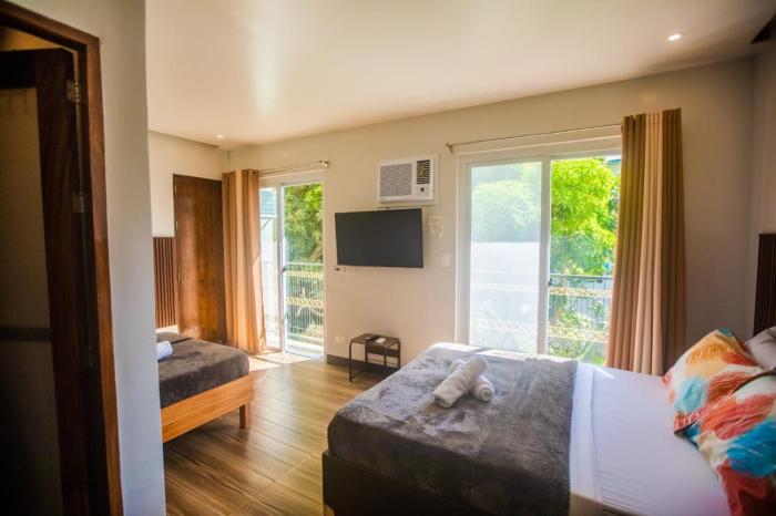 hotel naer