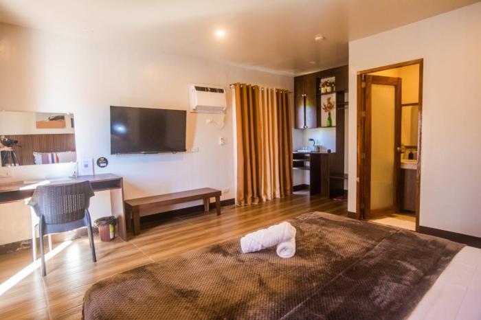 hotel naer