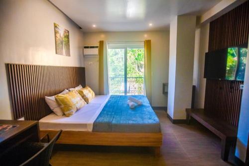 hotel naer