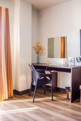 hotel naer