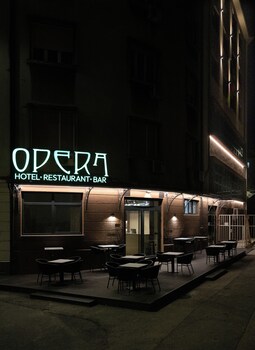 boutique hotel opera