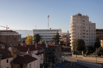 boutique hotel opera