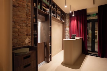 boutique hotel opera