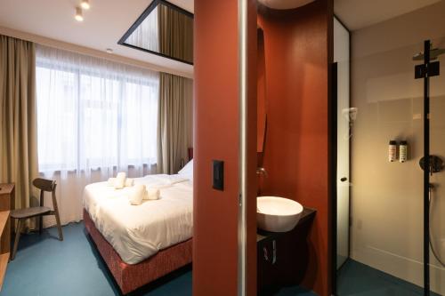 boutique hotel opera
