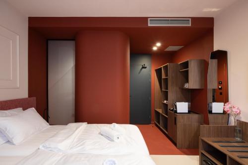 boutique hotel opera