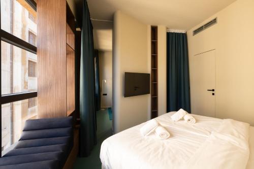 boutique hotel opera