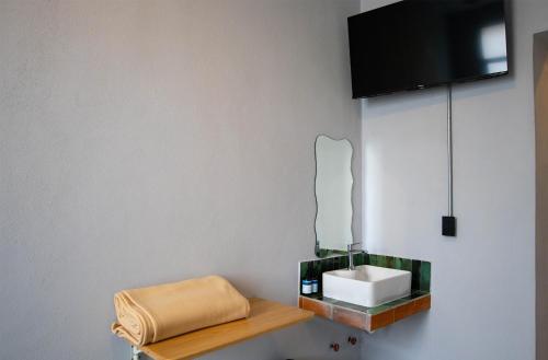 hostal casa mx bellas artes