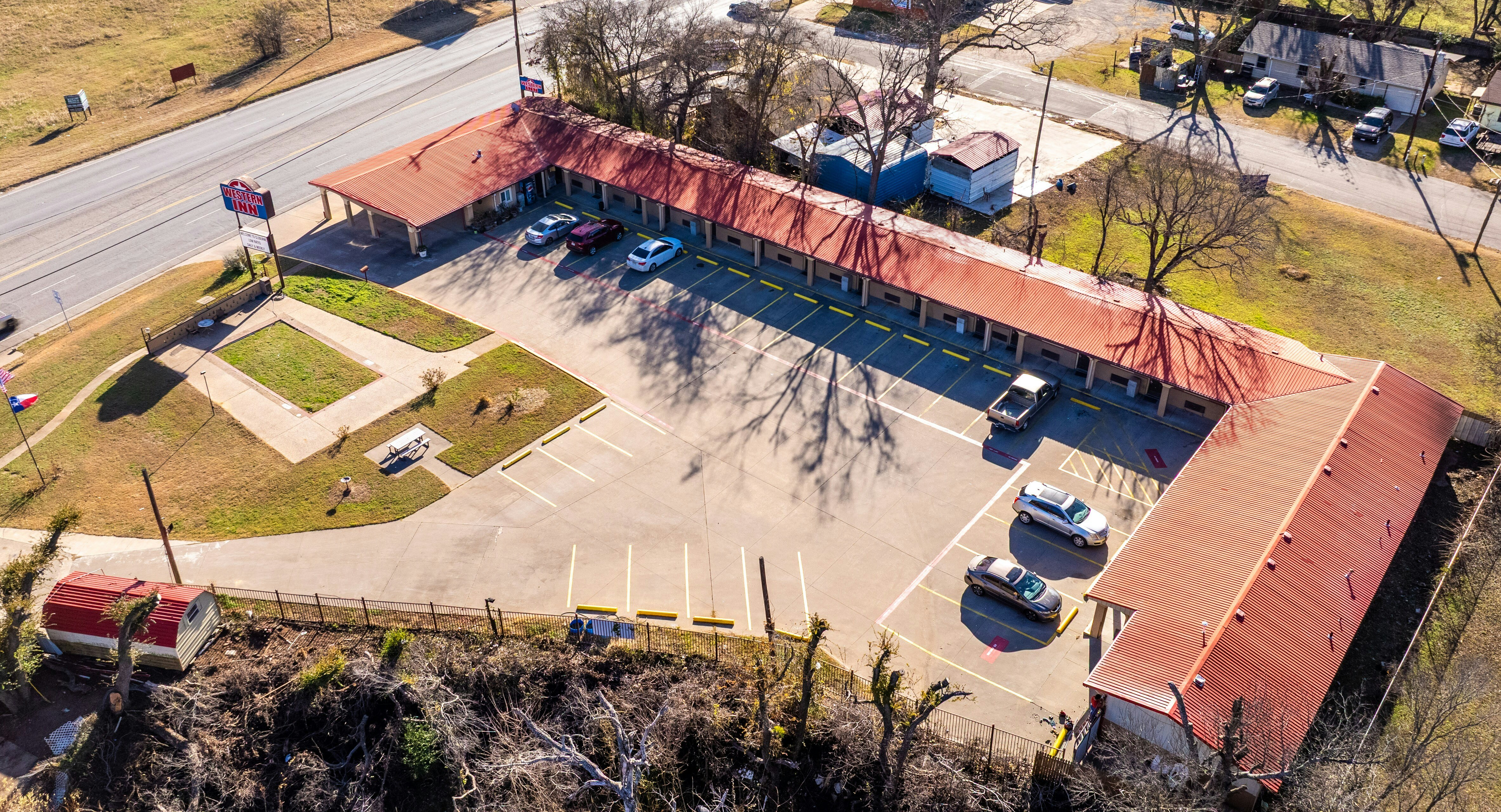 western inn by capital o cleburne tx