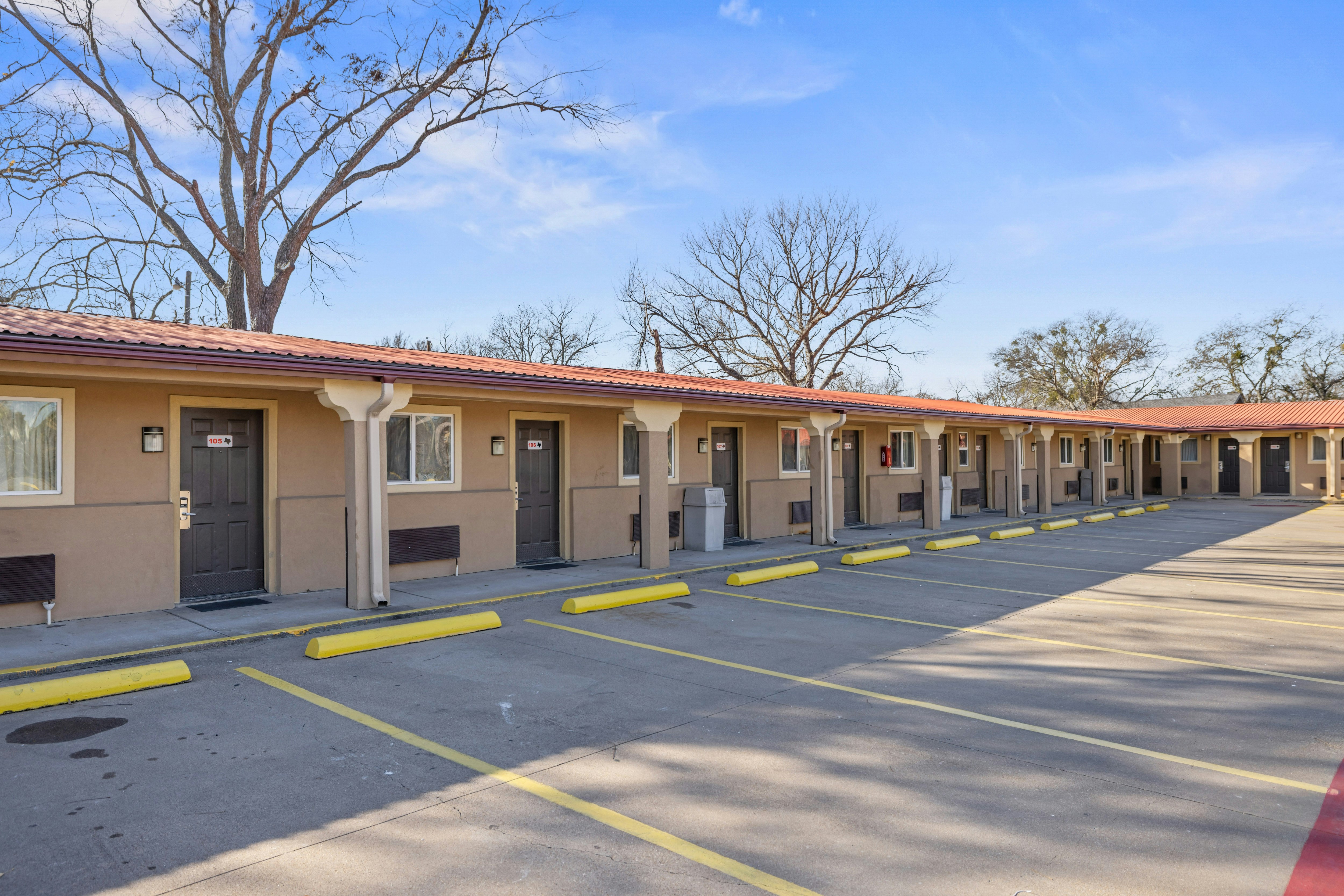 western inn by capital o cleburne tx