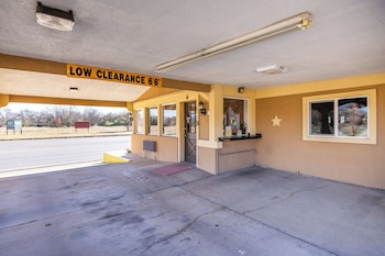 Western Inn By Capital O Cleburne Tx,,3 star