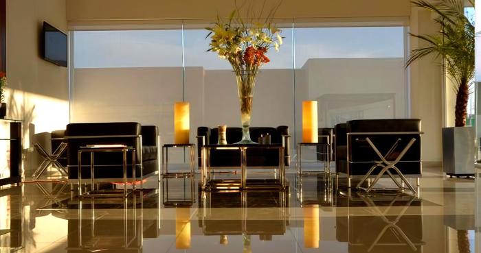hotel lois express monterrey aeropuerto la fe