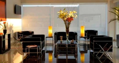 hotel lois express monterrey aeropuerto la fe