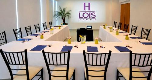 hotel lois express monterrey aeropuerto la fe