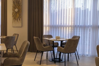 hotel allegra