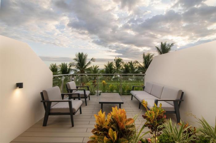 claritas beach bar and resort