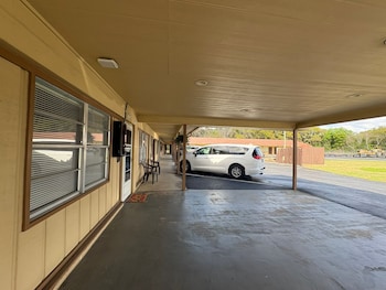 budget host inn ocala near i 75 by hotel o
