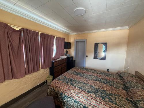 railroad inn amory near tupelo ms