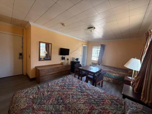 railroad inn amory near tupelo ms