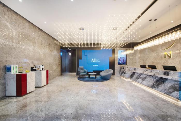 novotel living yunnan dianchi times