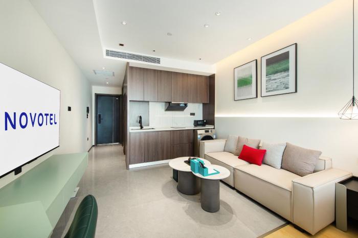 novotel living yunnan dianchi times