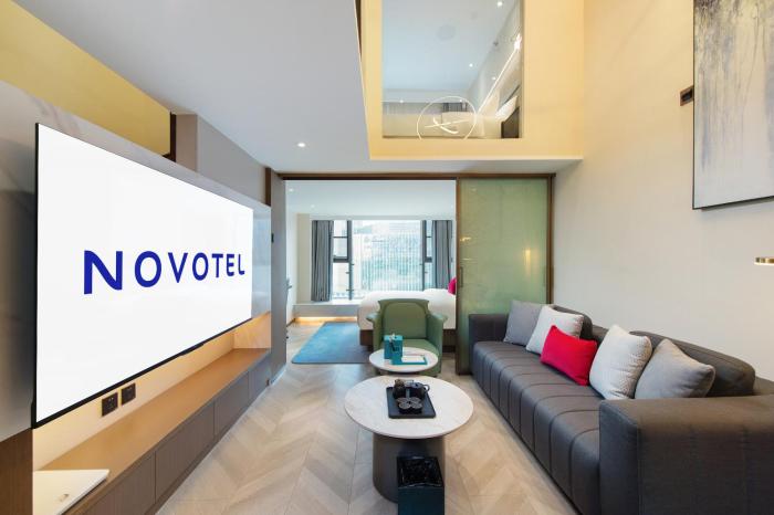novotel living yunnan dianchi times