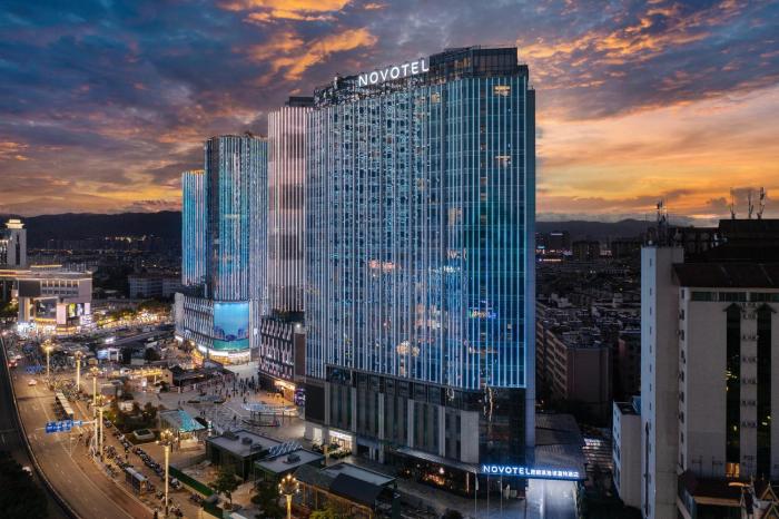 novotel living yunnan dianchi times