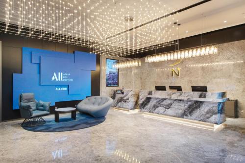 novotel living yunnan dianchi times