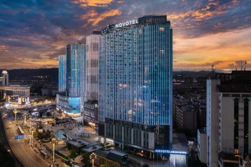 novotel living yunnan dianchi times