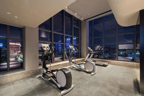 novotel living yunnan dianchi times