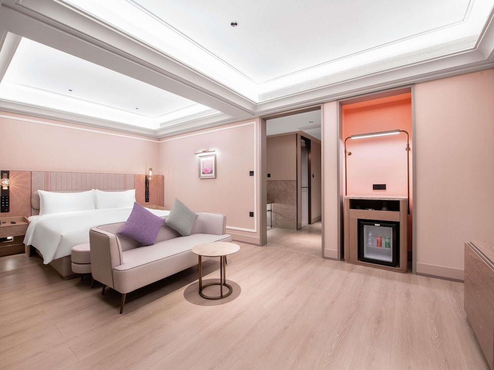 mercure chongqing times paradise walk