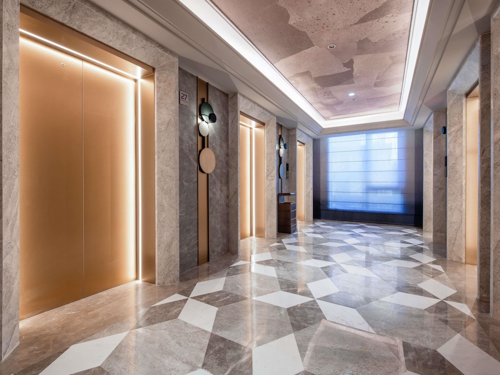 mercure chongqing times paradise walk