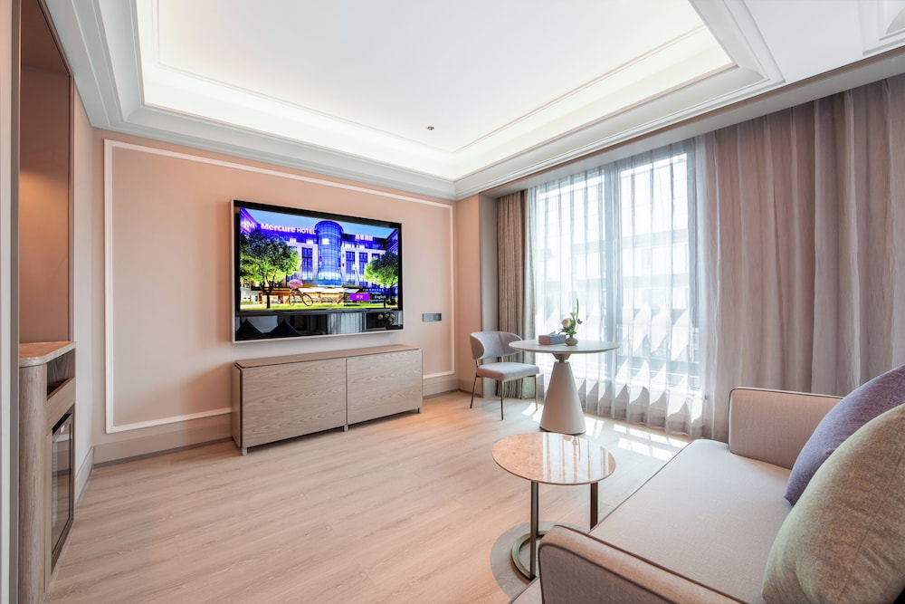 mercure chongqing times paradise walk