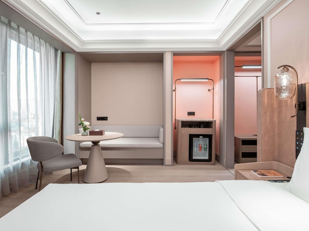 mercure chongqing times paradise walk