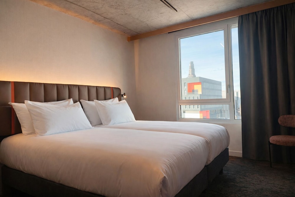 you hotel amiens handwritten collection