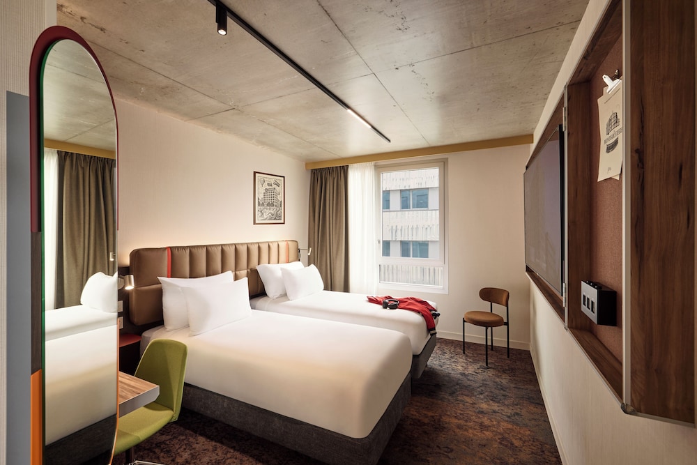 you hotel amiens handwritten collection
