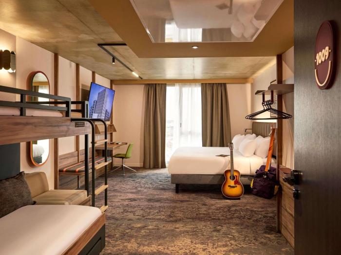 you hotel amiens handwritten collection