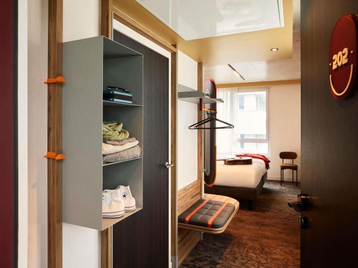 you hotel amiens handwritten collection