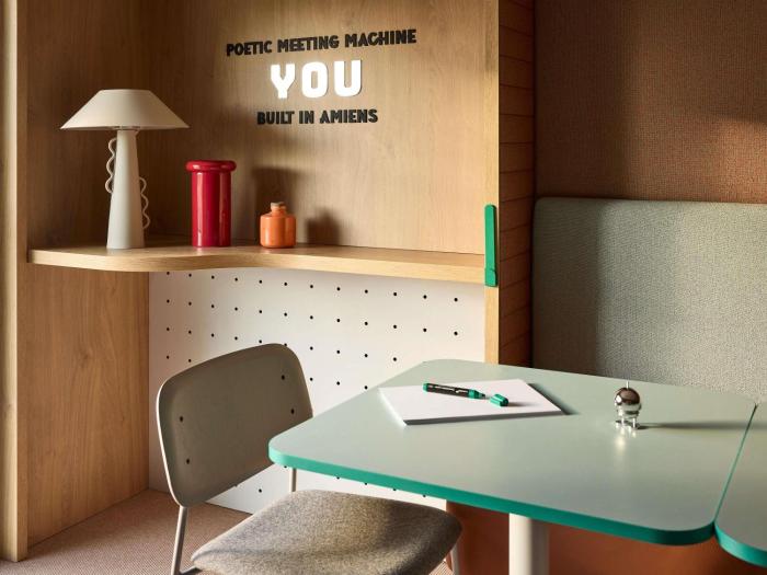 you hotel amiens handwritten collection