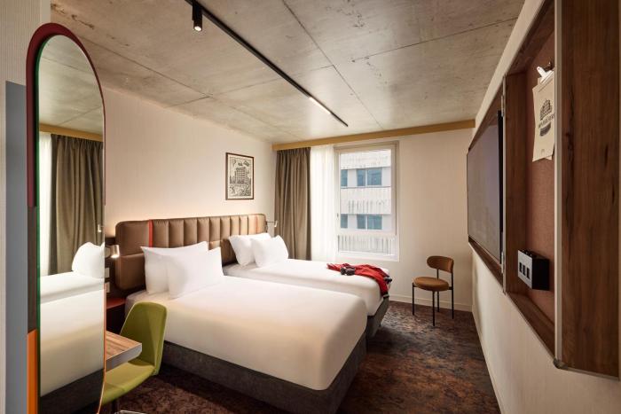 you hotel amiens handwritten collection